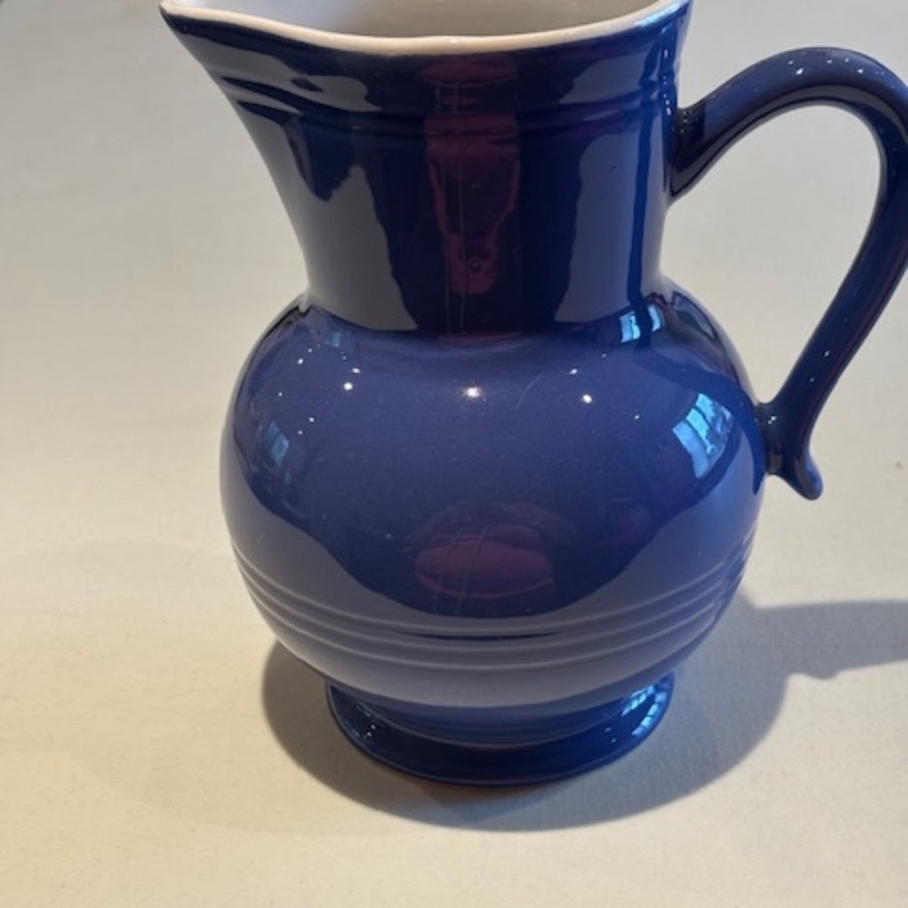 Emile Henry Pitcher (Periwinkle Blue)